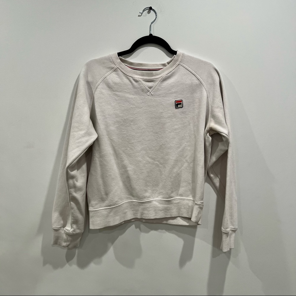 White fila crew neck sweatshirt